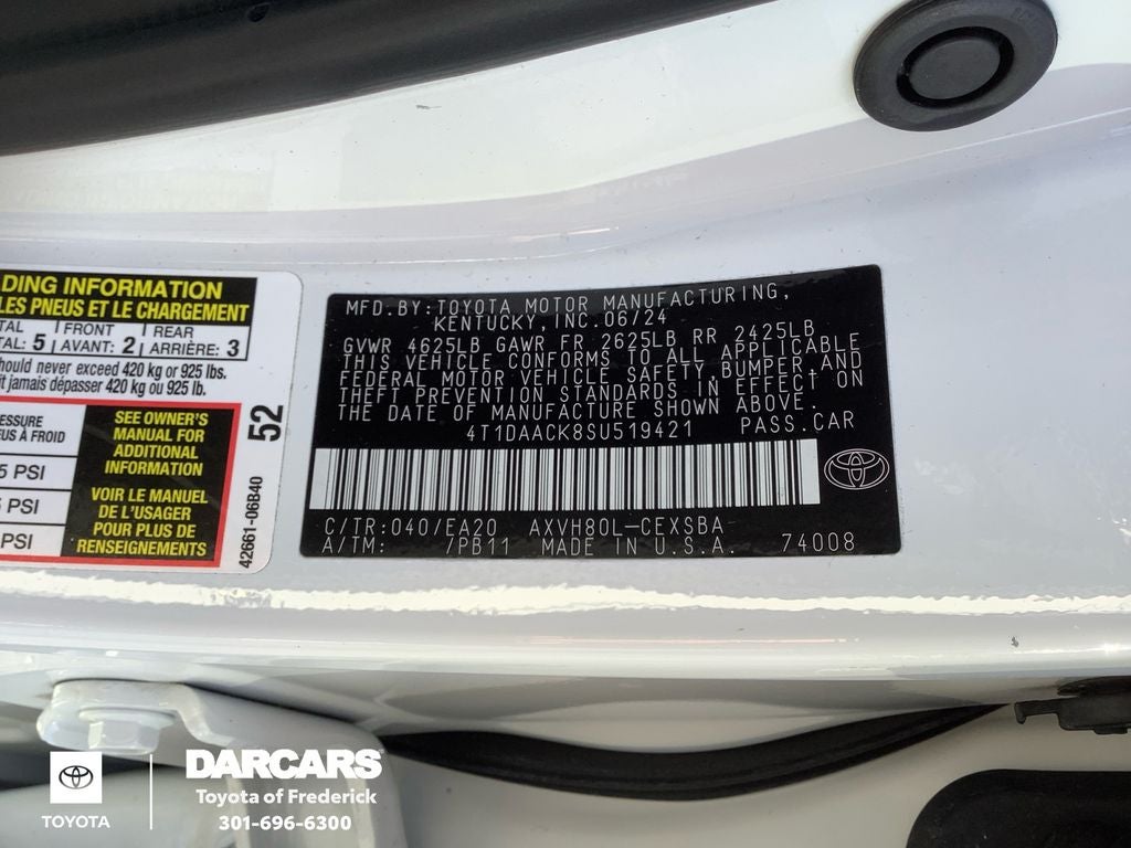 2025 Toyota Camry SE