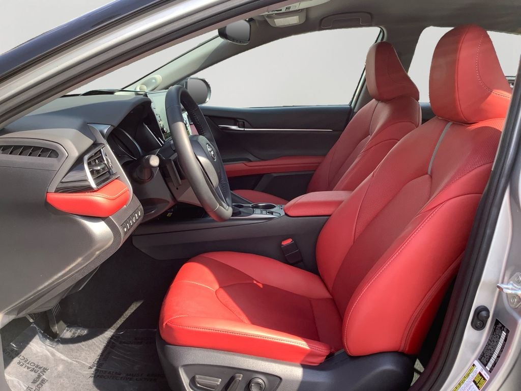 2022 Toyota Camry Hybrid XSE