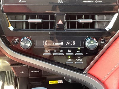 2022 Toyota Camry Hybrid XSE