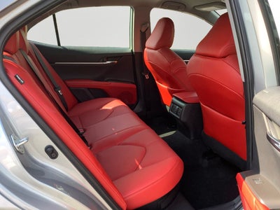 2022 Toyota Camry Hybrid XSE