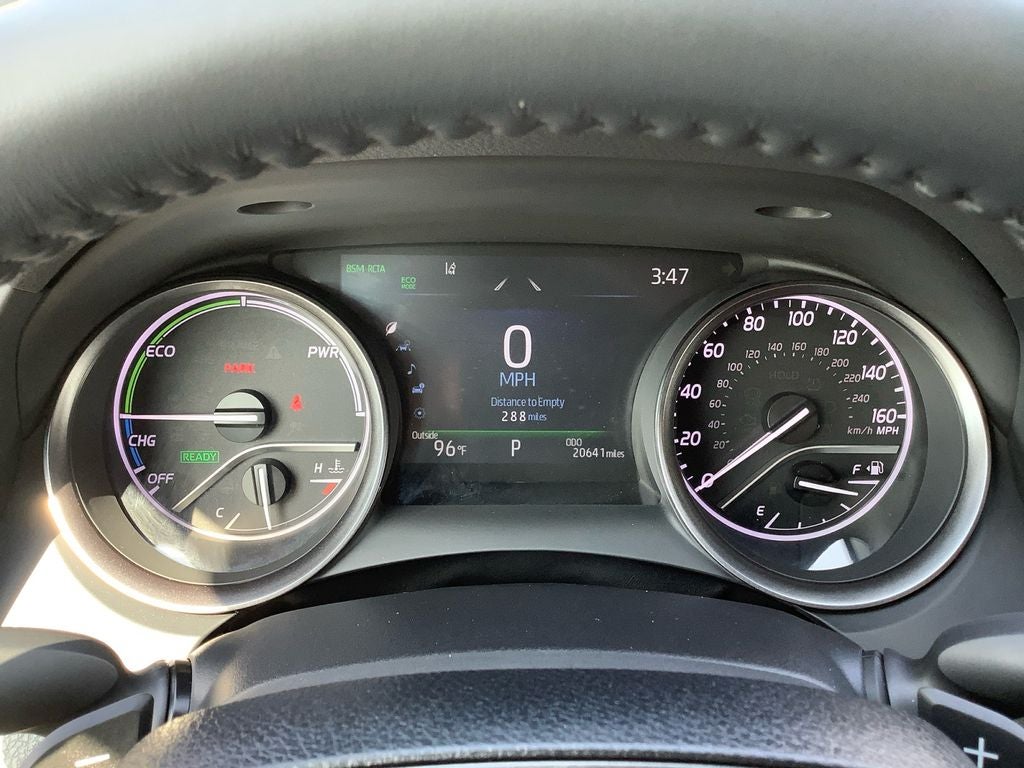 2022 Toyota Camry Hybrid XSE