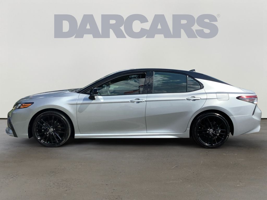 2022 Toyota Camry Hybrid XSE