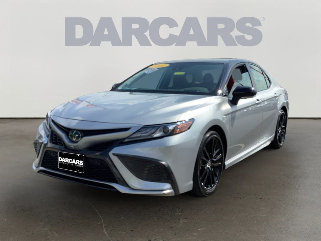 2022 Toyota Camry Hybrid XSE