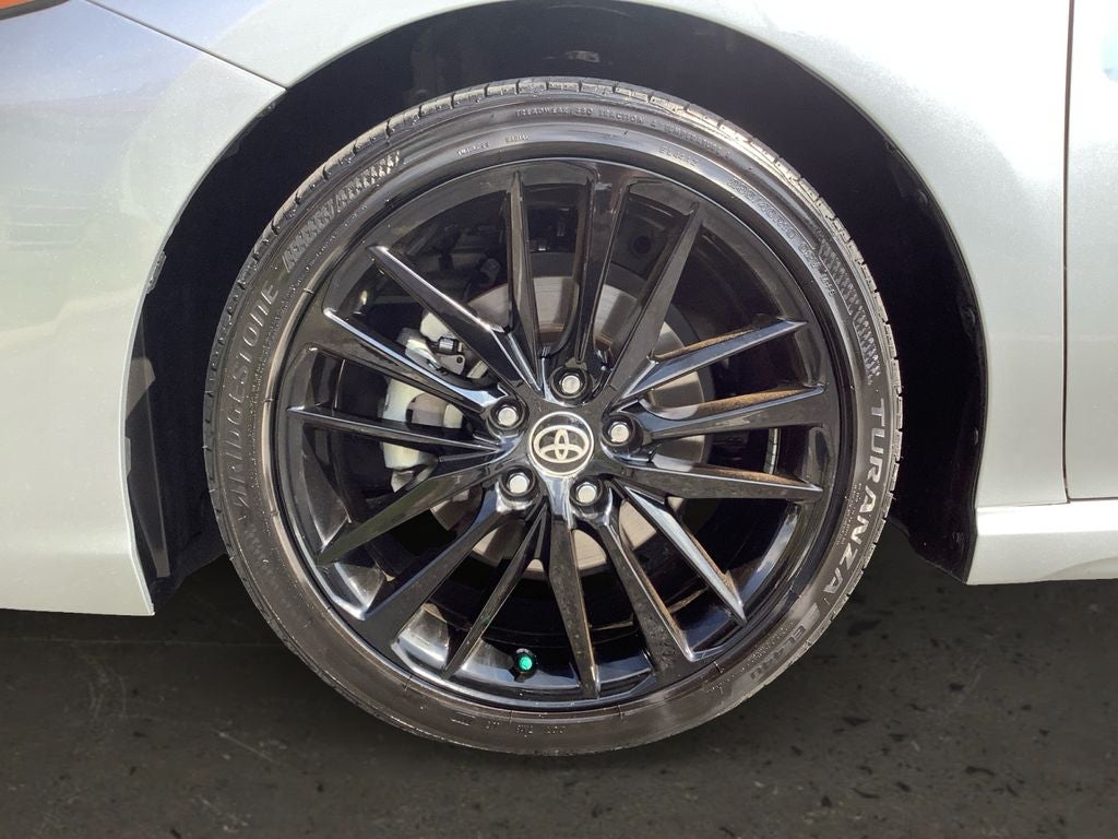 2022 Toyota Camry Hybrid XSE