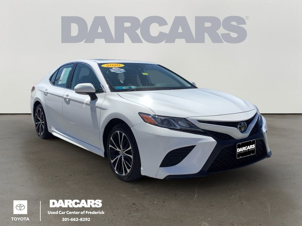2020 Toyota Camry SE