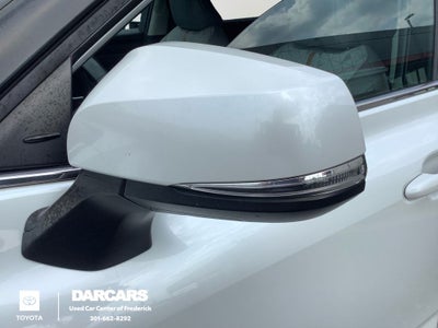 2022 Toyota Highlander Hybrid Bronze Edition