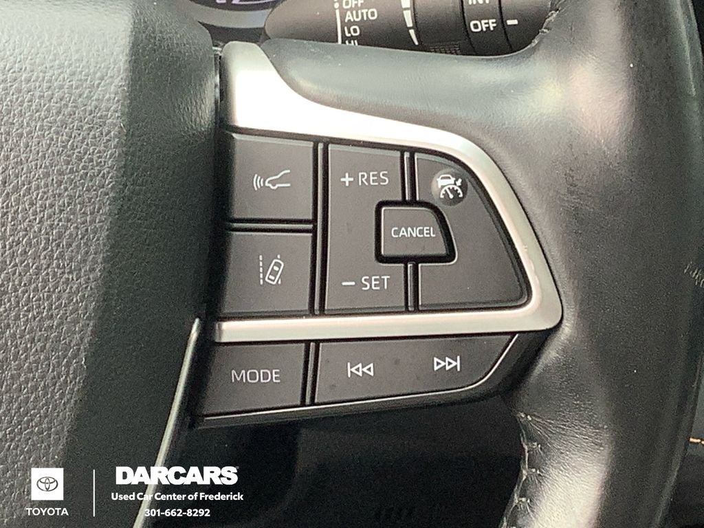 2022 Toyota Highlander Hybrid Bronze Edition