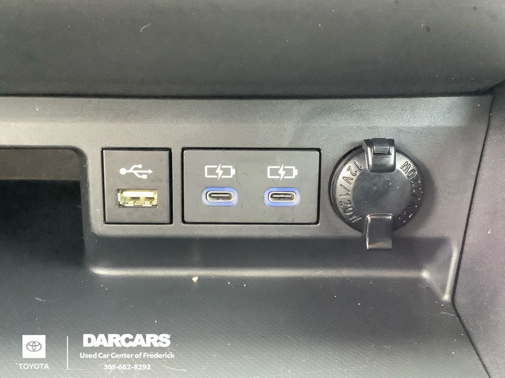 2022 Toyota Highlander Hybrid Bronze Edition