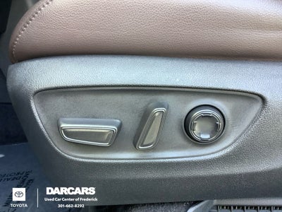 2023 Toyota Sienna Platinum 7 Passenger