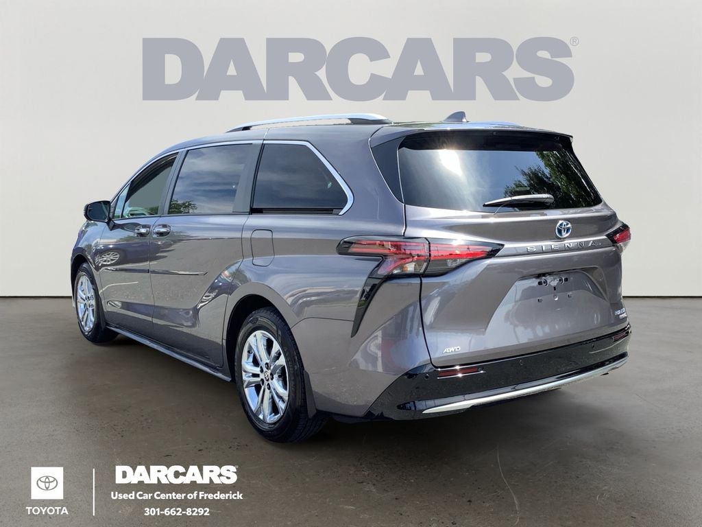 2023 Toyota Sienna Platinum 7 Passenger