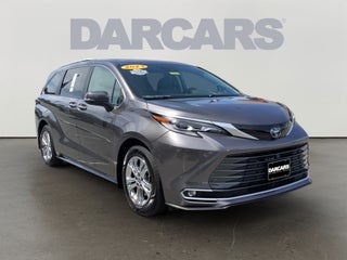 2023 Toyota Sienna Platinum 7 Passenger