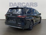 2025 Toyota Sienna Platinum 7 Passenger