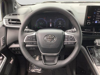 2025 Toyota Sienna Platinum 7 Passenger