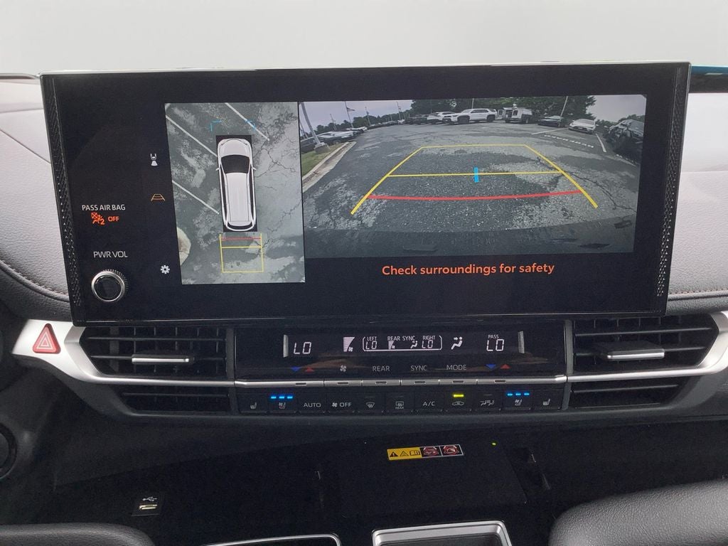 2025 Toyota Sienna Platinum 7 Passenger