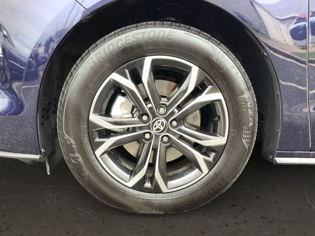2025 Toyota Sienna Platinum 7 Passenger