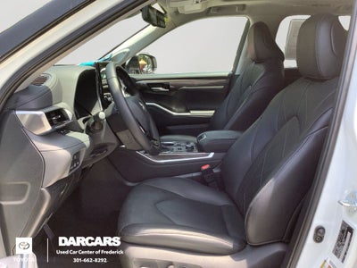 2021 Toyota Highlander Platinum