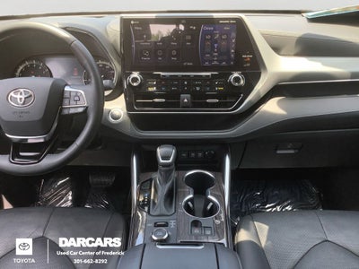 2021 Toyota Highlander Platinum