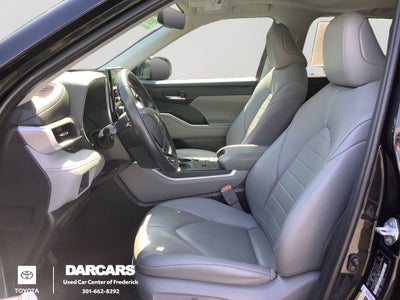 2021 Toyota Highlander Hybrid XLE