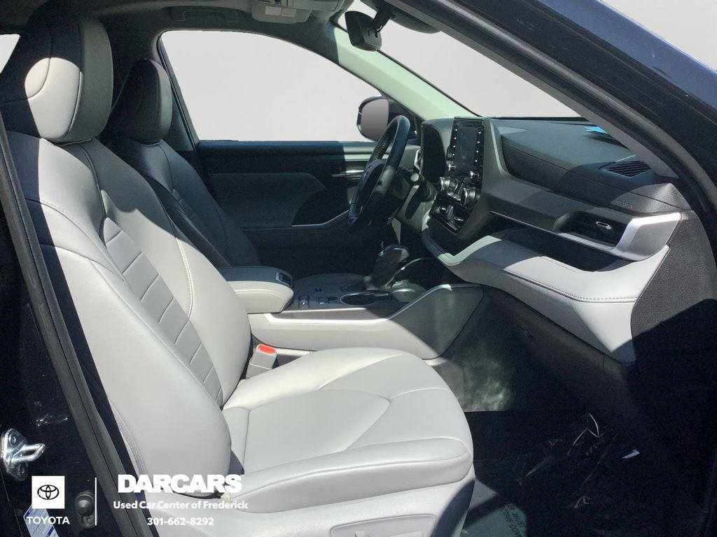 2021 Toyota Highlander Hybrid XLE