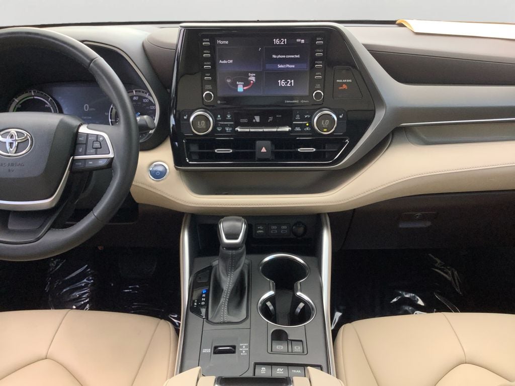 2022 Toyota Highlander Hybrid XLE