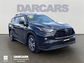 2022 Toyota Highlander Hybrid XLE