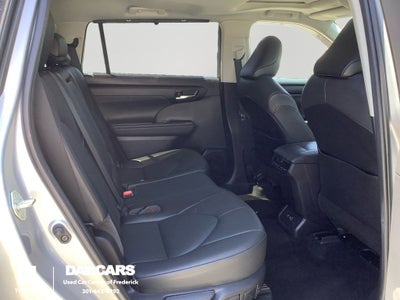 2021 Toyota Highlander Hybrid XLE