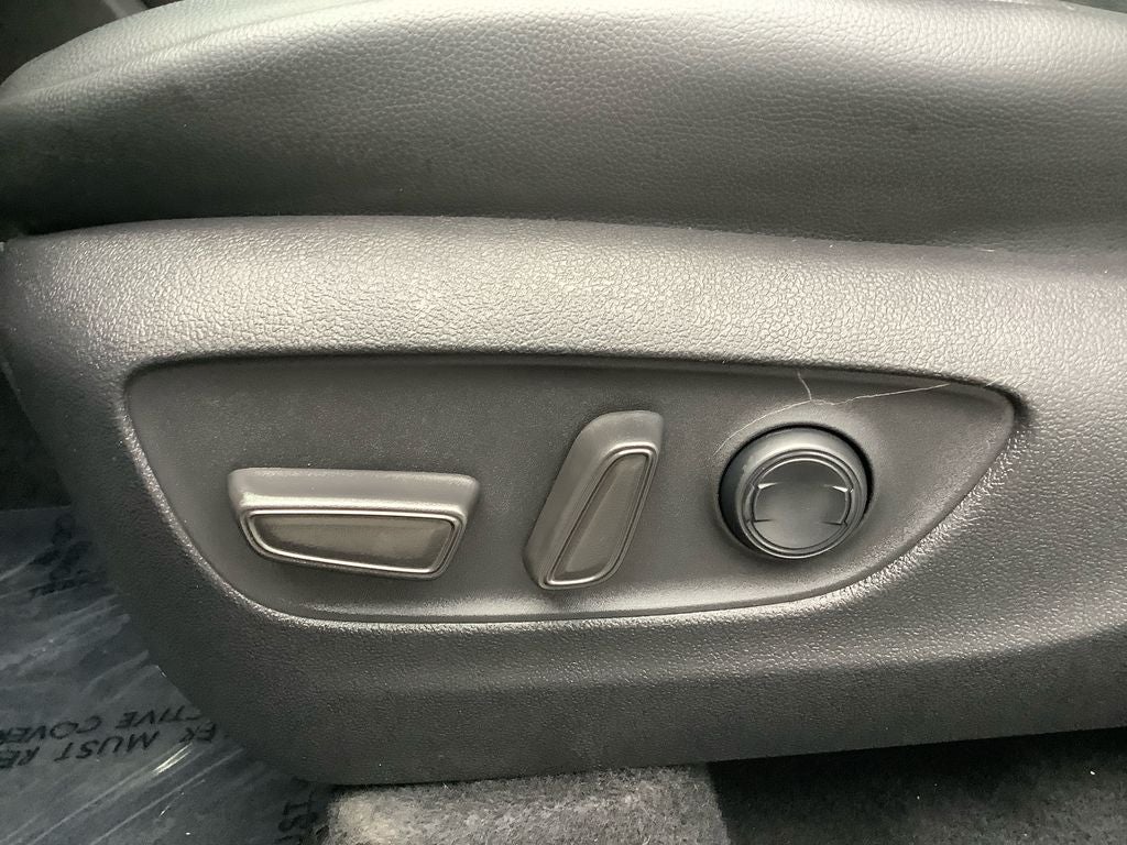 2020 Toyota Highlander Hybrid XLE