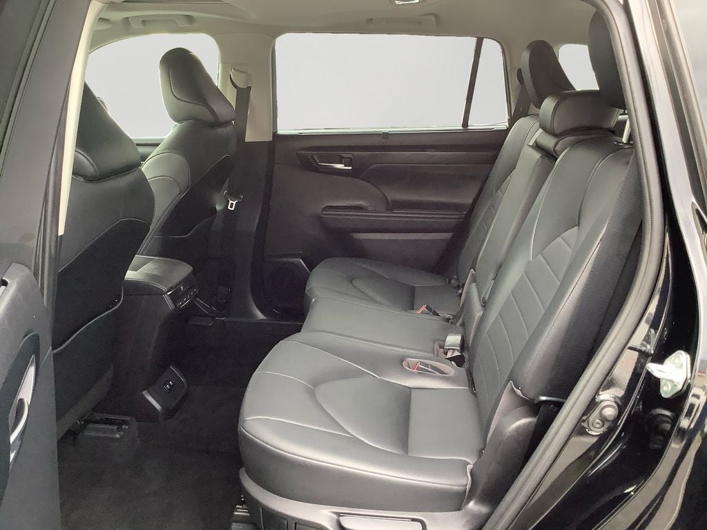 2020 Toyota Highlander Hybrid XLE