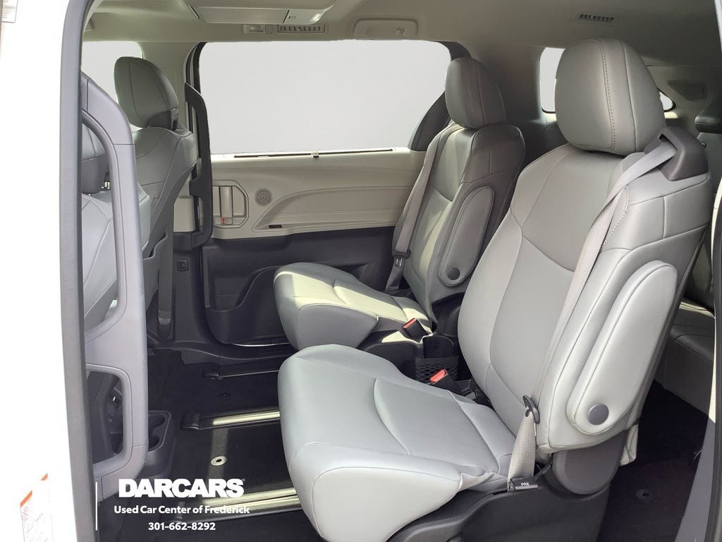 2023 Toyota Sienna XLE 7 Passenger