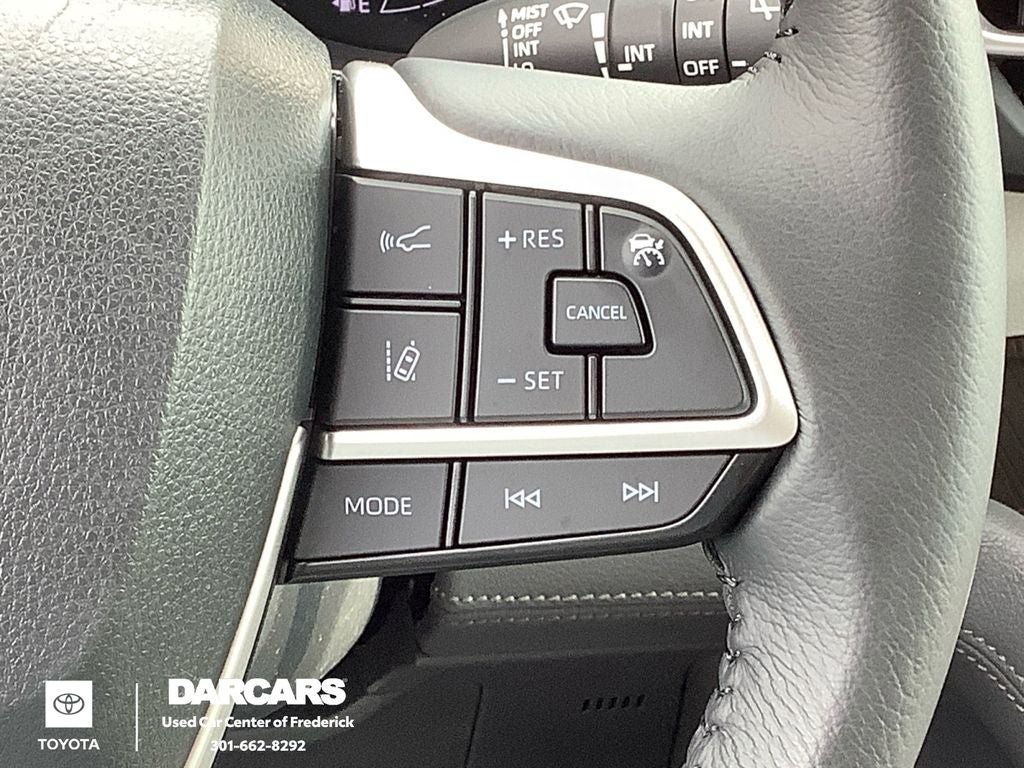 2023 Toyota Sienna XLE 7 Passenger