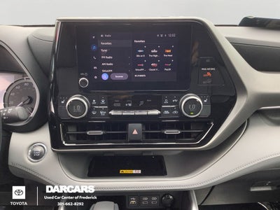 2023 Toyota Highlander XLE