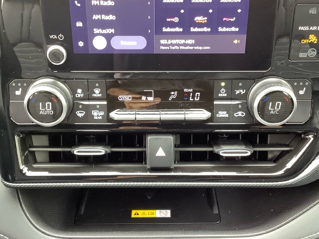 2025 Toyota Highlander XSE