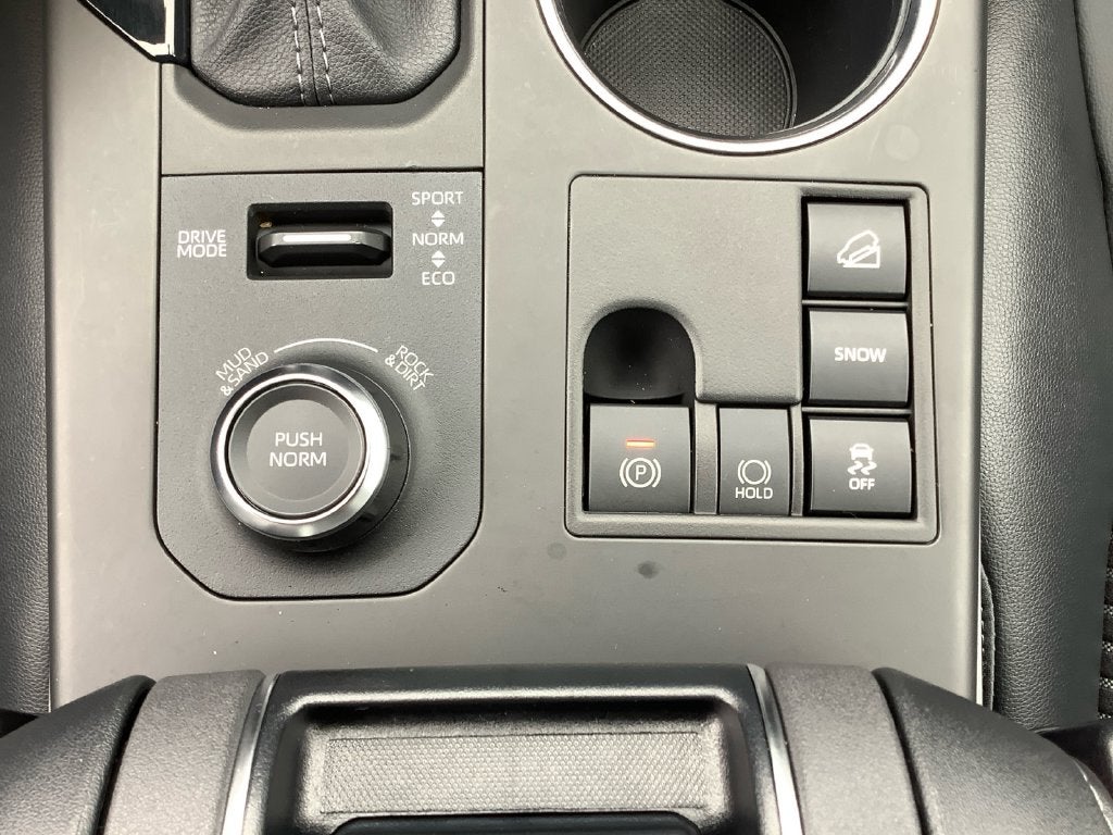 2025 Toyota Highlander XSE