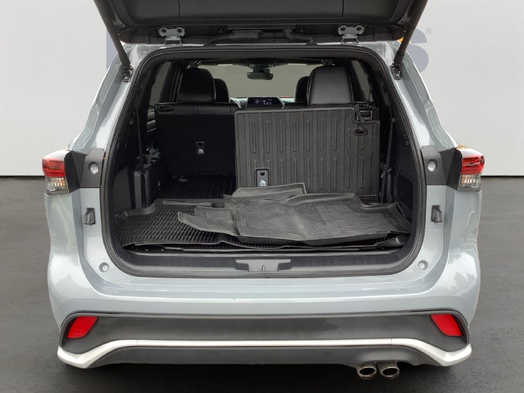 2025 Toyota Highlander XSE