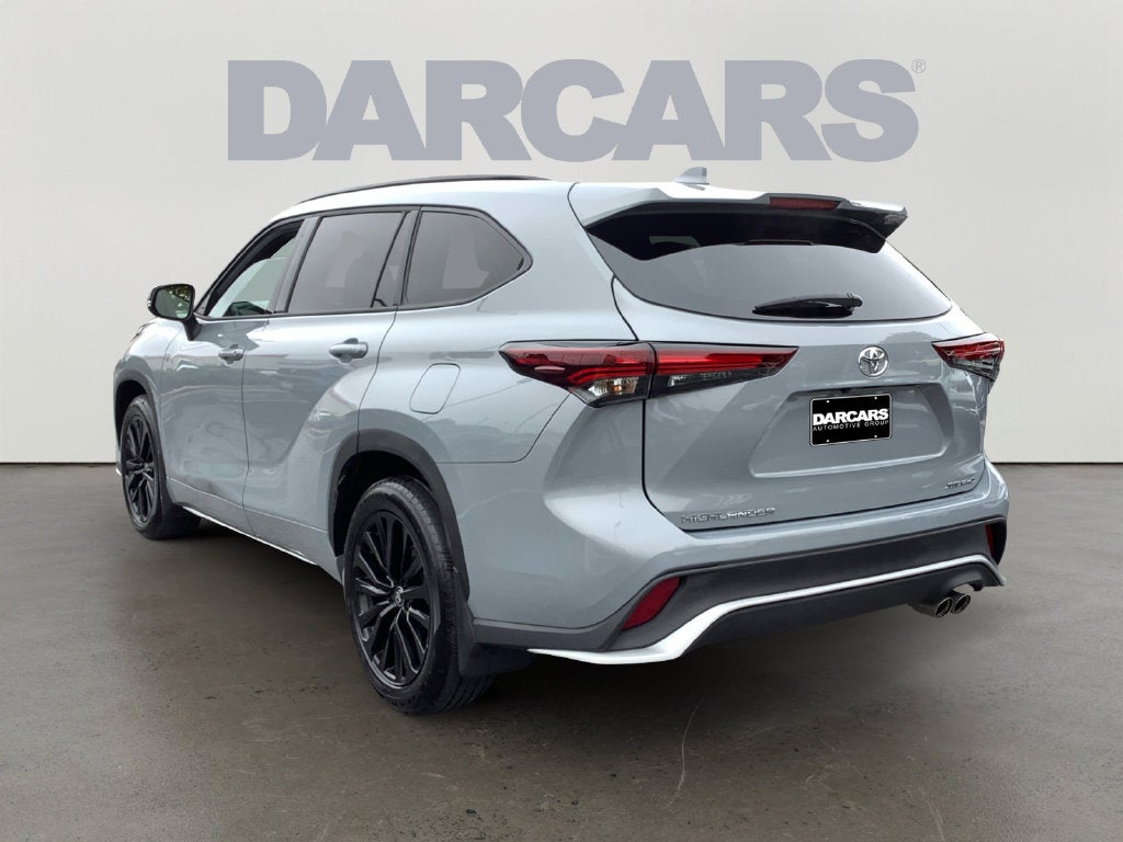 2025 Toyota Highlander XSE