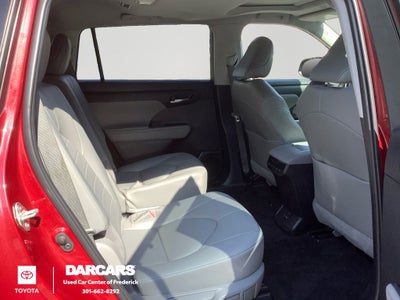 2023 Toyota Highlander XLE