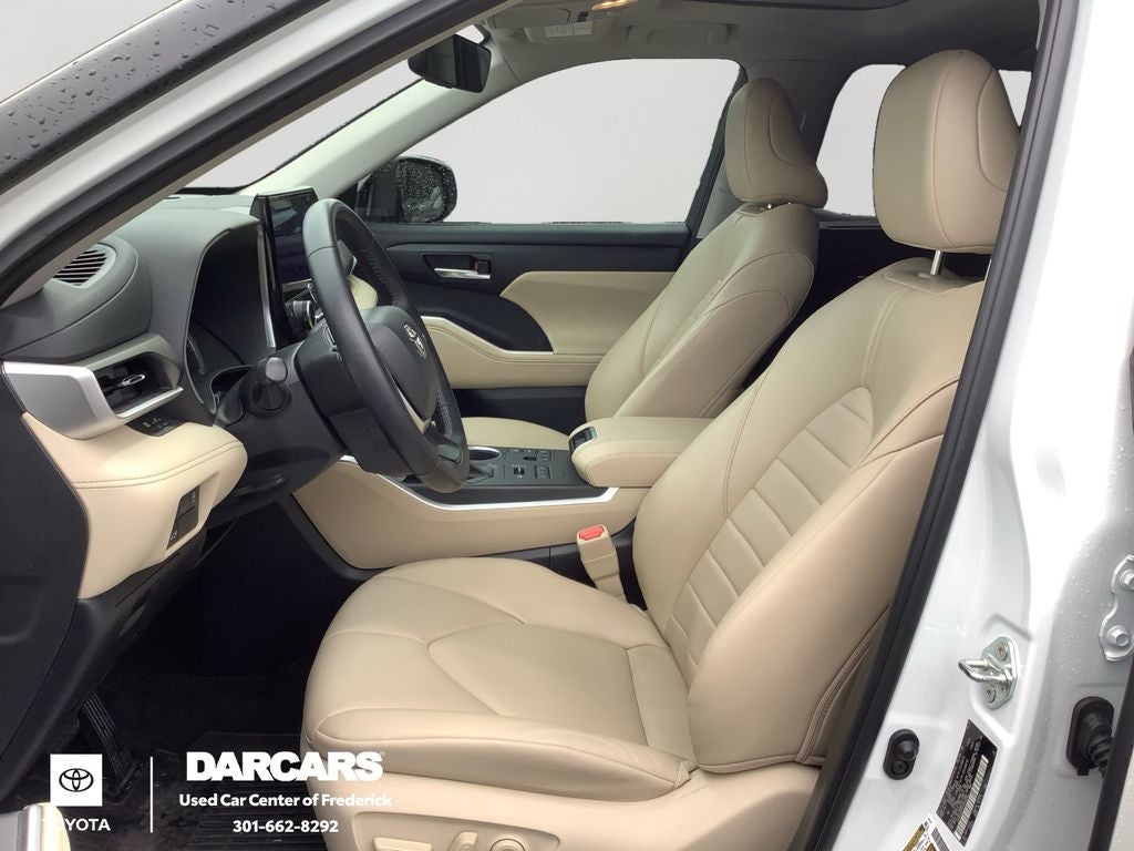 2023 Toyota Highlander XLE