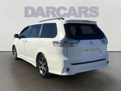 2016 Toyota Sienna SE Premium 8 Passenger