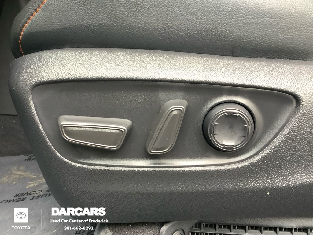 2024 Toyota Sienna XSE 7 Passenger