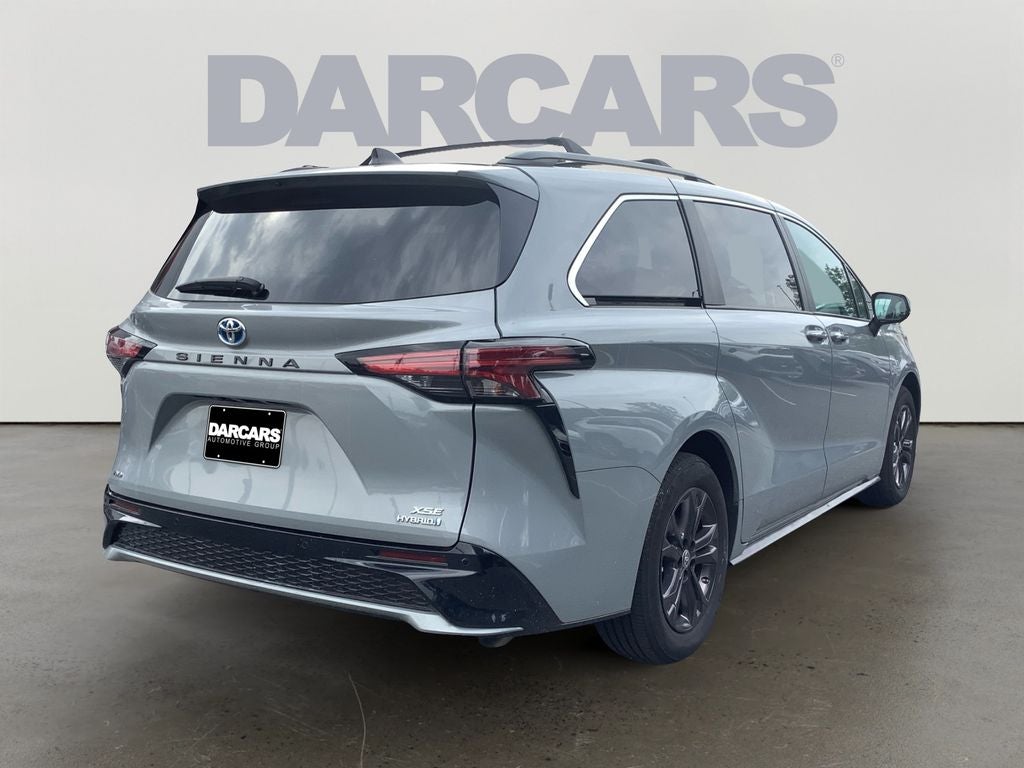 2024 Toyota Sienna XSE 7 Passenger