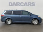 2013 Toyota Sienna XLE 8 Passenger