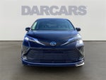 2024 Toyota Sienna XLE 8 Passenger