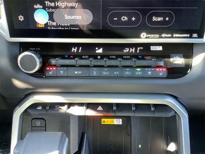 2024 Toyota Tundra Hybrid Platinum