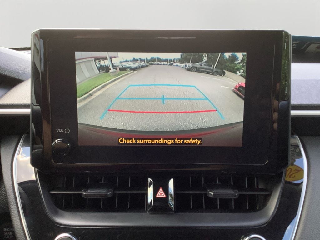 2025 Toyota Corolla Cross LE