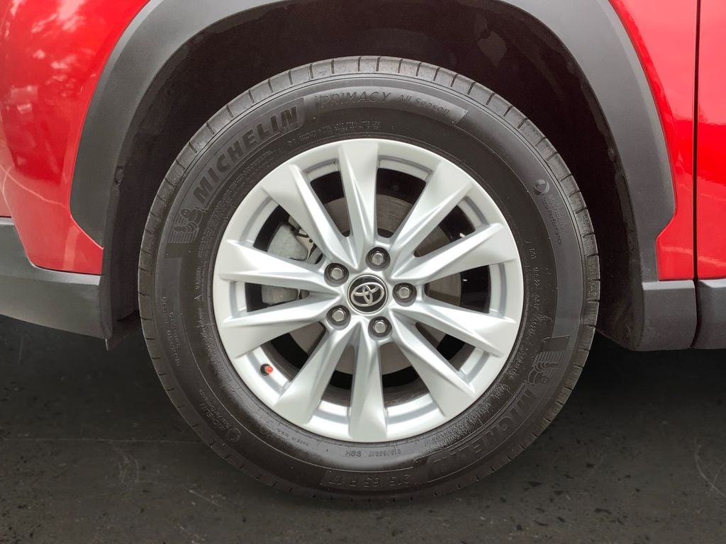 2025 Toyota Corolla Cross LE