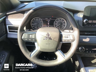 2022 Mitsubishi Outlander Black Edition