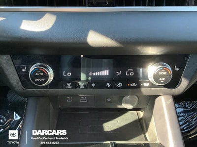 2022 Mitsubishi Outlander Black Edition
