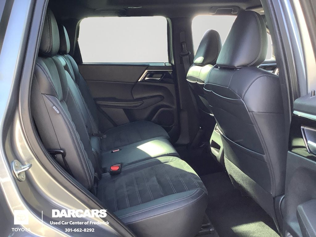 2022 Mitsubishi Outlander Black Edition