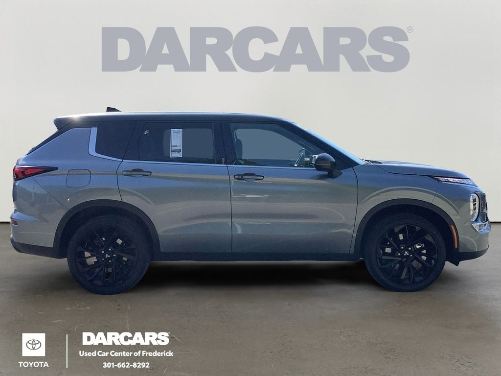 2022 Mitsubishi Outlander Black Edition