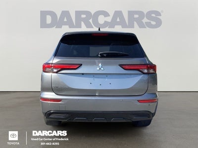 2022 Mitsubishi Outlander Black Edition